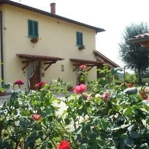 Casa vacanze Charmantes Ferienhaus In Piani Della Rugginosa Mit Grossem Garten, Reggello